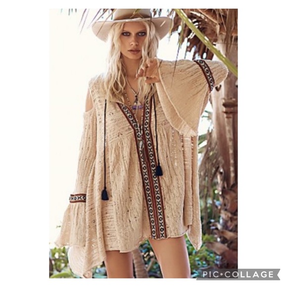 Free People For The Love Of Flowers Cold Shoulder Mini Dress Size Small - Picture 3 of 11